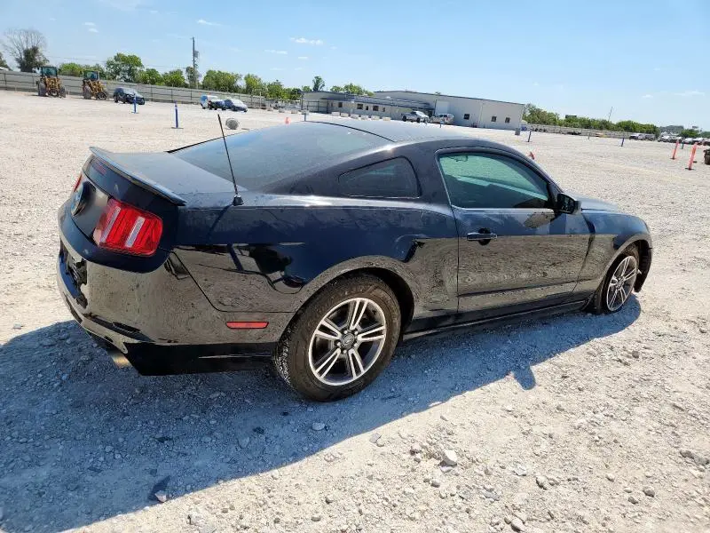 2013 FORD MUSTANG
