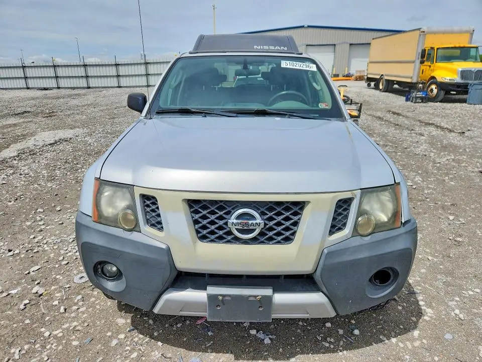 2011 NISSAN XTERRA X  