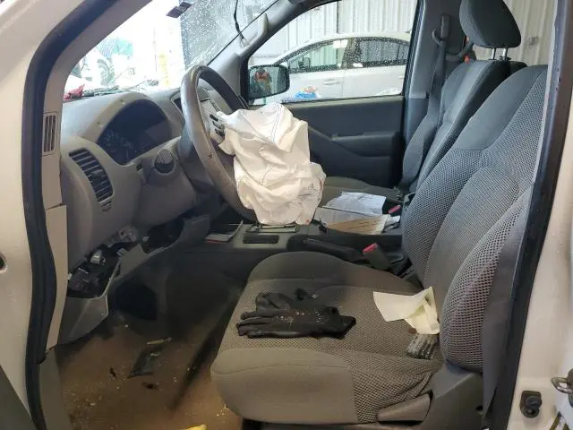 2017 NISSAN FRONTIER S  