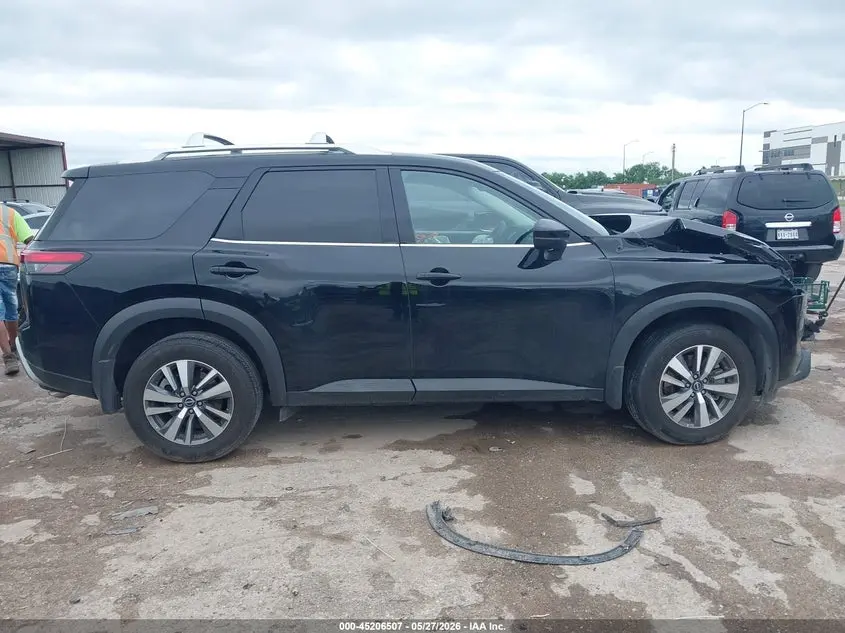 2024 NISSAN PATHFINDER SL FWD