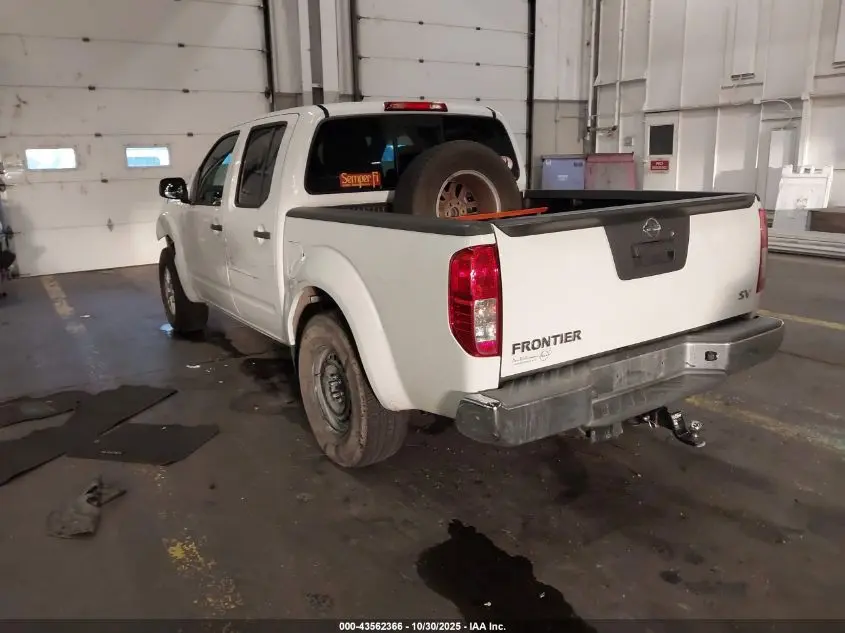 2018 NISSAN FRONTIER SV