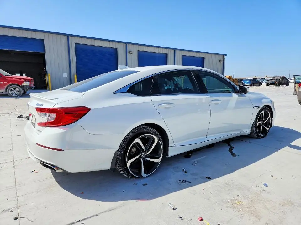 2018 HONDA ACCORD SPORT  