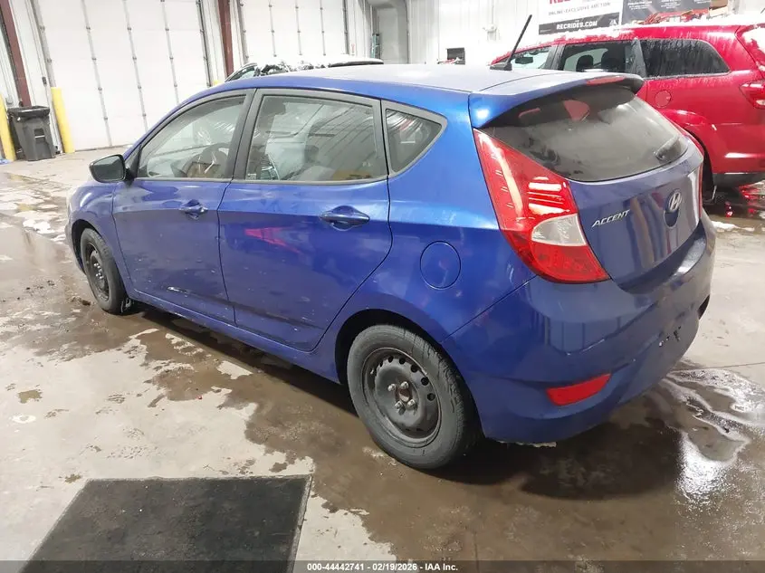 2012 HYUNDAI ACCENT SE