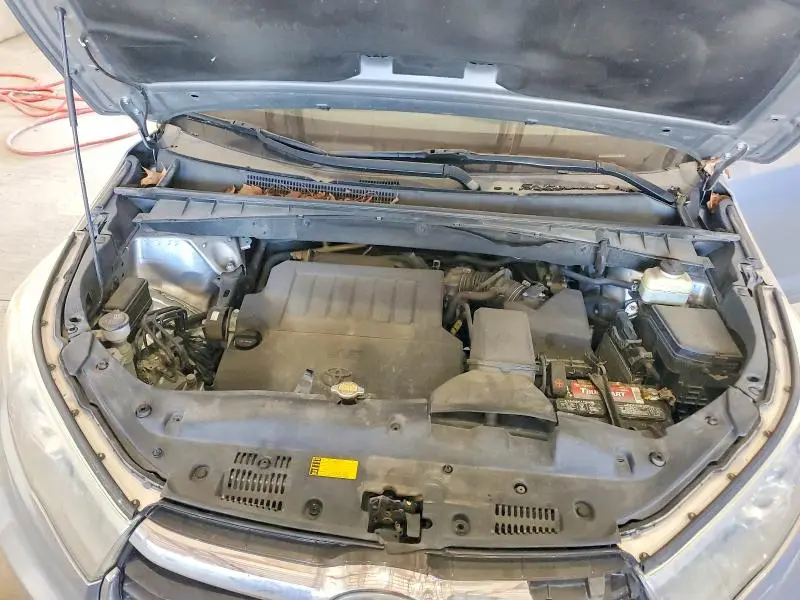 2015 TOYOTA HIGHLANDER LIMITED PLATINUM  