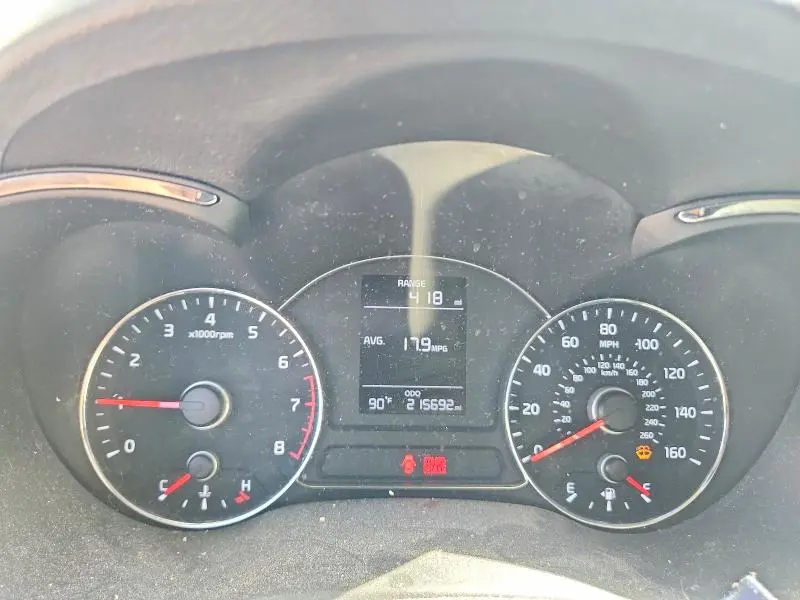 2017 KIA FORTE LX  