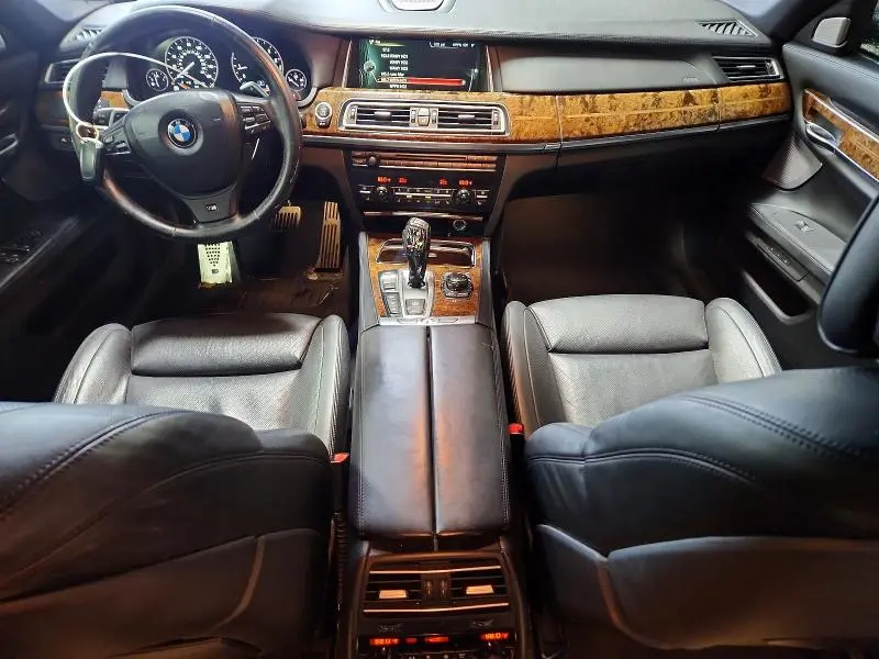 2013 BMW 750 LXI  