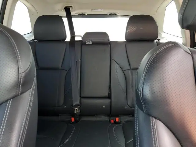 2022 SUBARU FORESTER LIMITED