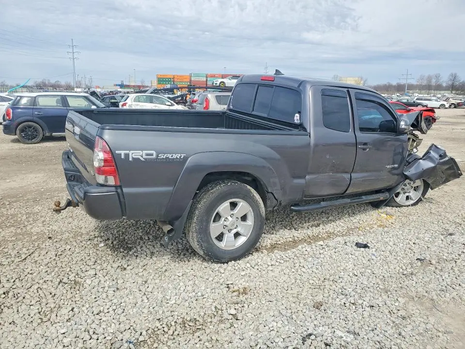 2015 TOYOTA TACOMA V6  