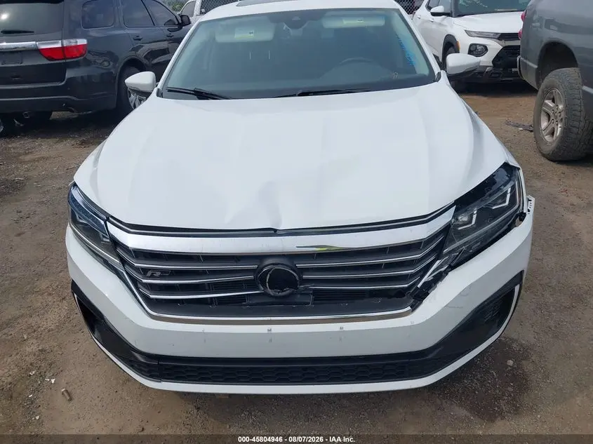 2020 VOLKSWAGEN PASSAT 2.0T R-LINE