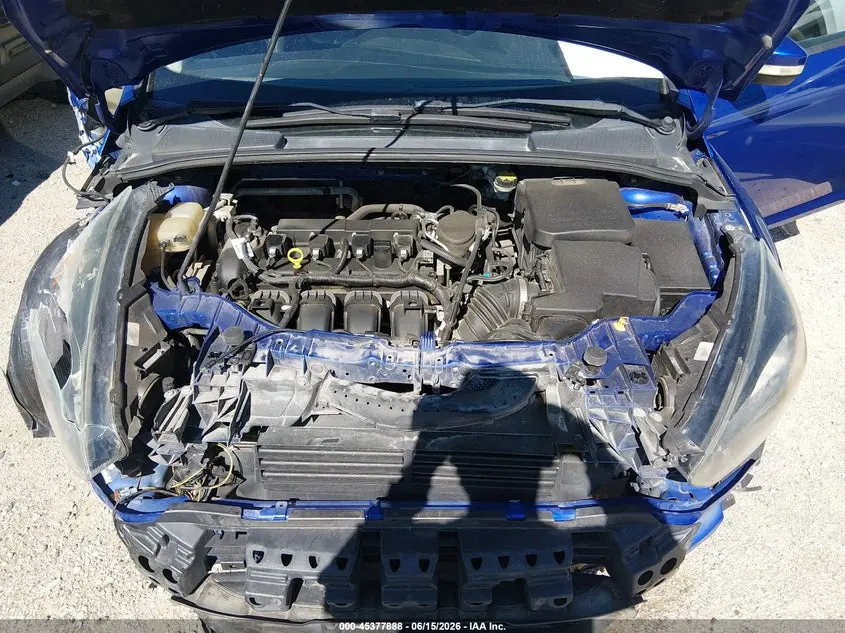 2015 FORD FOCUS SE
