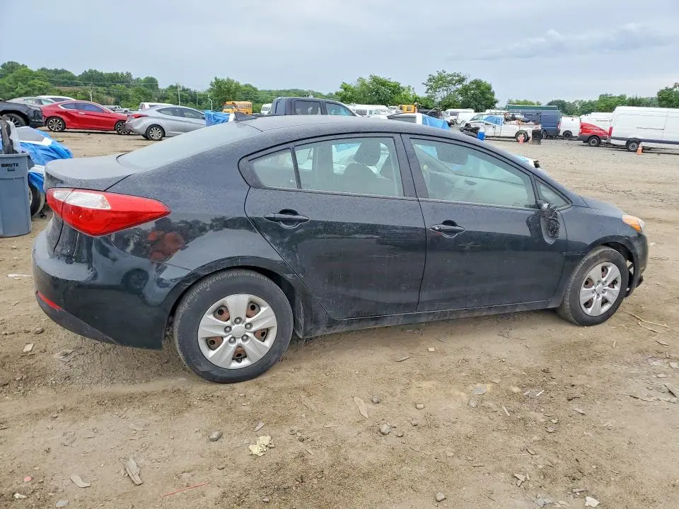 2015 KIA FORTE LX  