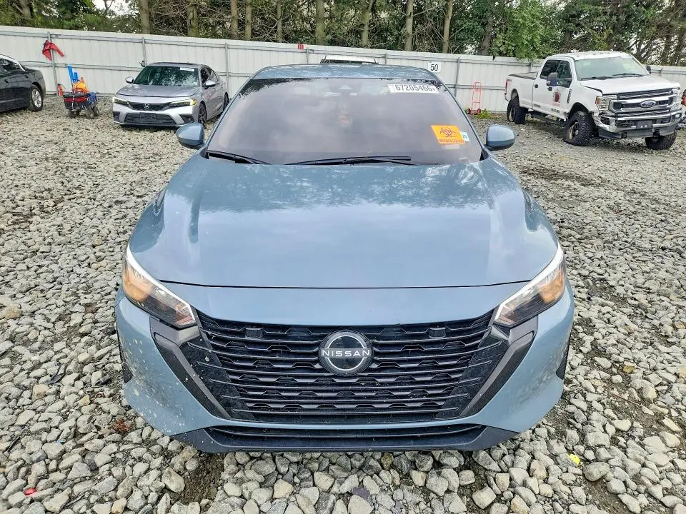 2024 NISSAN SENTRA SV  
