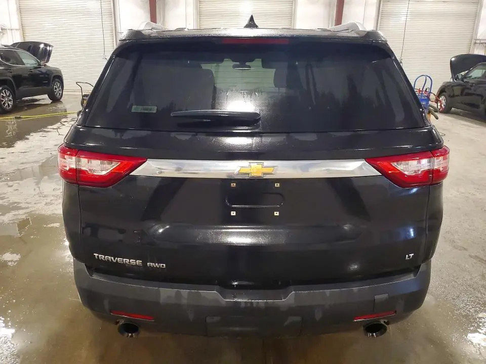 2018 CHEVROLET TRAVERSE LT  