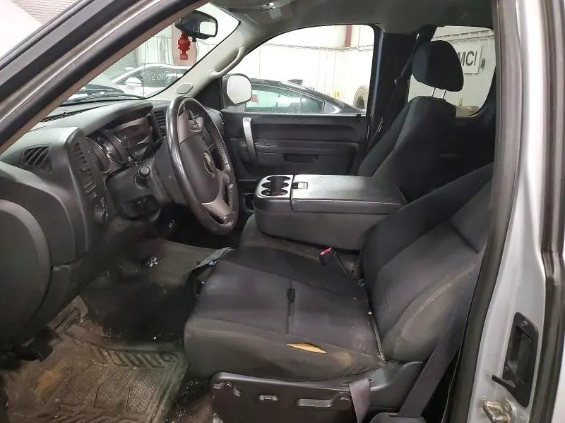 2011 CHEVROLET SILVERADO K1500 LT  