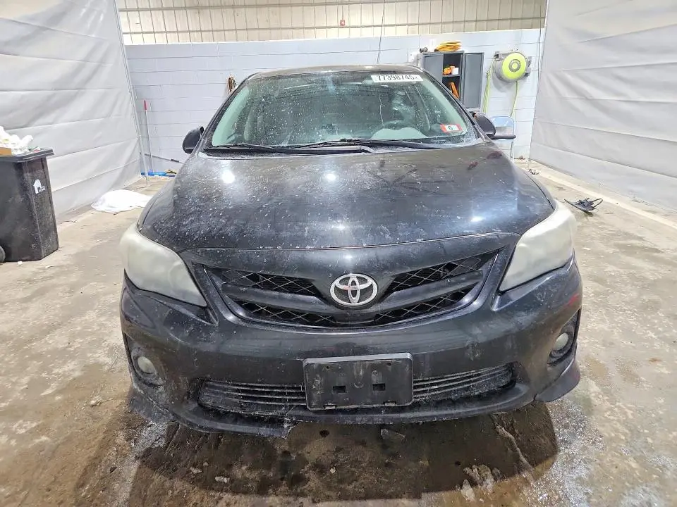 2013 TOYOTA COROLLA S  