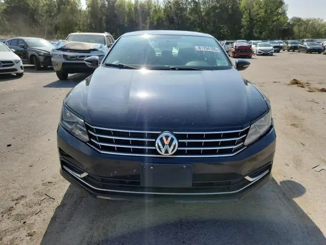 2018 VOLKSWAGEN PASSAT S  