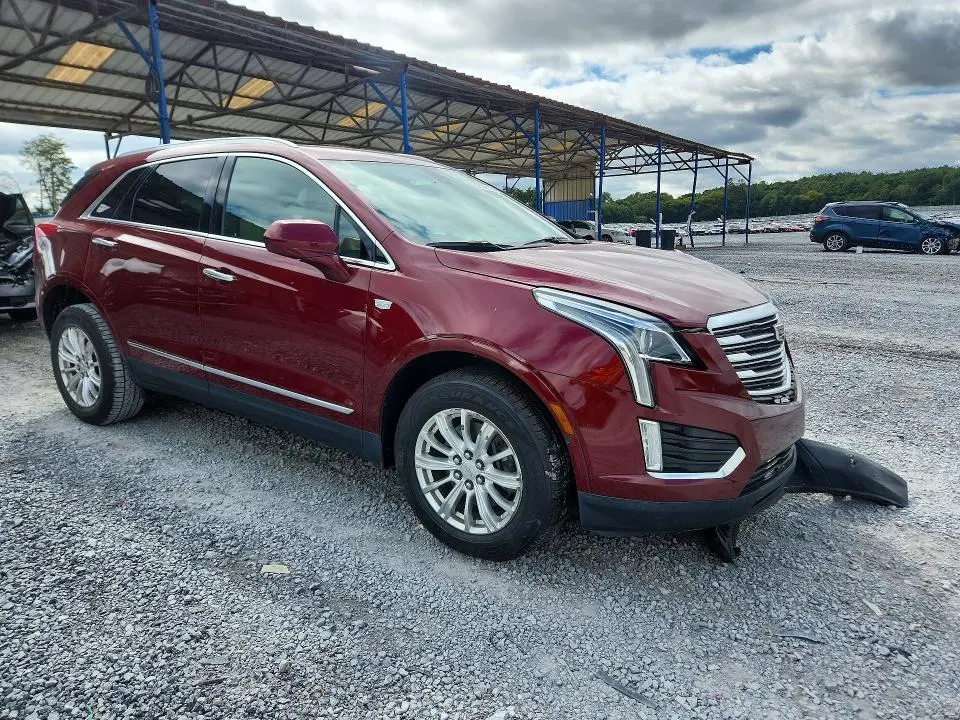 2017 CADILLAC XT5   