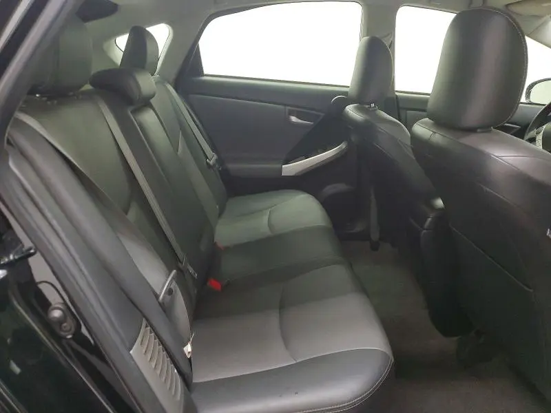 2015 TOYOTA PRIUS FOUR  