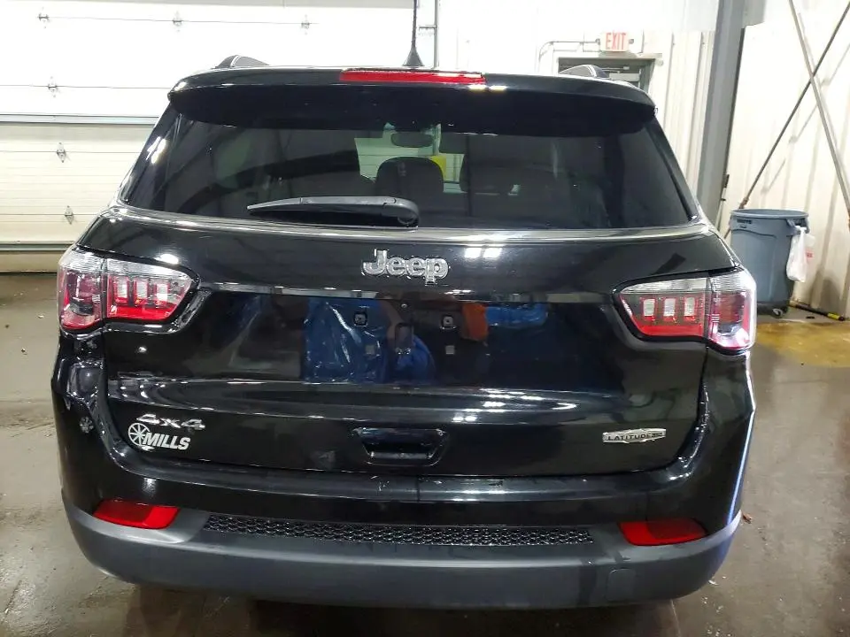 2022 JEEP COMPASS LATITUDE LUX  