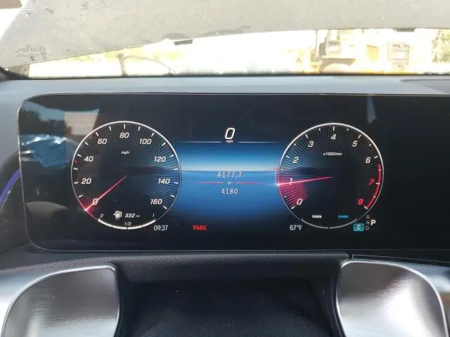 2025 MERCEDES-BENZ GLB 250 4MATIC  