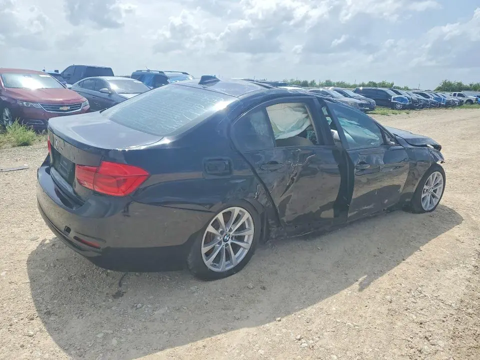 2017 BMW 320 I  