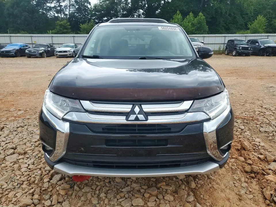 2017 MITSUBISHI OUTLANDER SE  