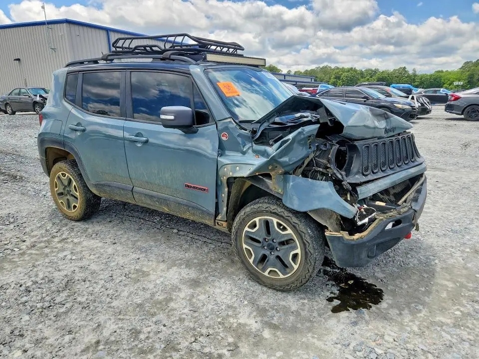 2016 JEEP RENEGADE TRAILHAWK  