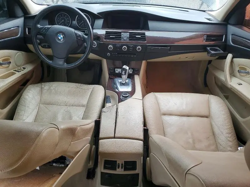 2010 BMW 528 I  