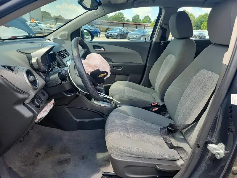 2013 CHEVROLET SONIC LT  