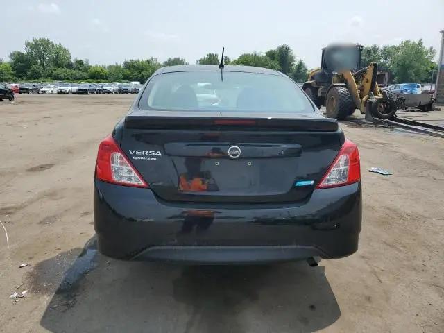 2015 NISSAN VERSA S  