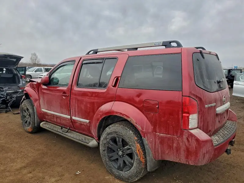 2011 NISSAN PATHFINDER S  