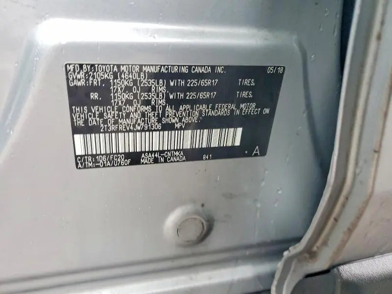 2018 TOYOTA RAV4 XLE  