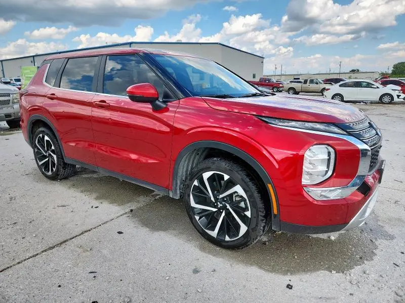2024 MITSUBISHI OUTLANDER SE