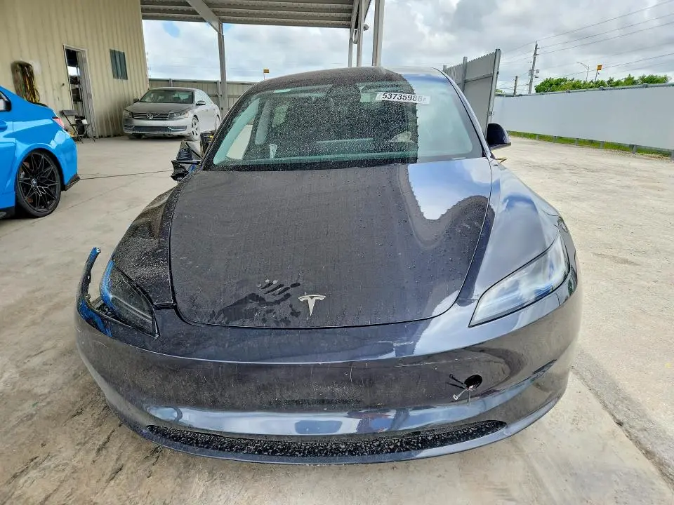 2025 TESLA MODEL 3   