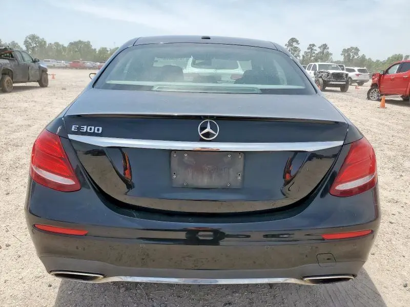 2017 MERCEDES-BENZ E 300  