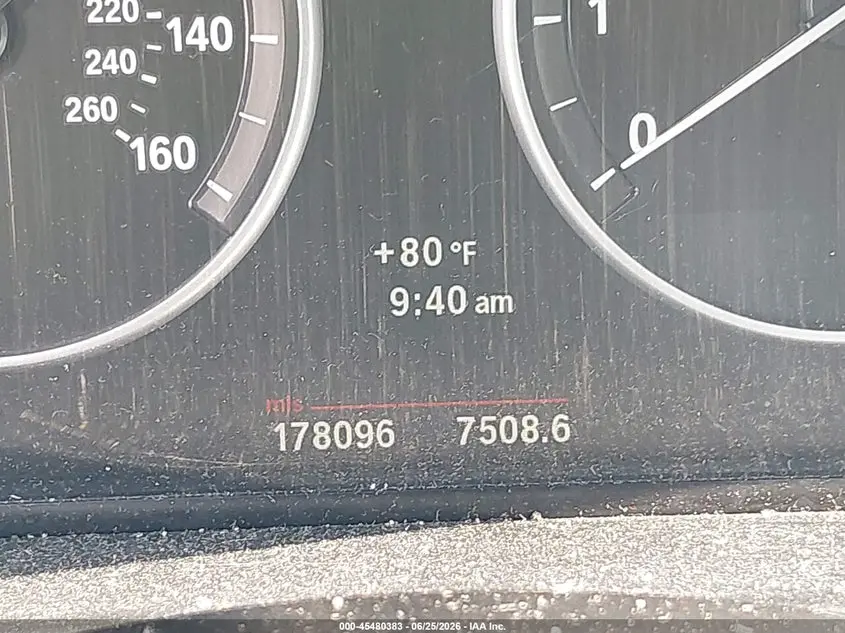 2011 BMW 528I  