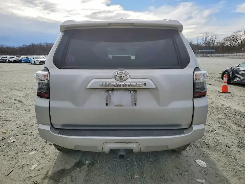 2014 TOYOTA 4RUNNER SR5  