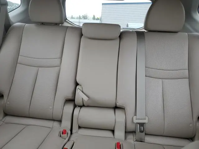 2015 NISSAN ROGUE S  