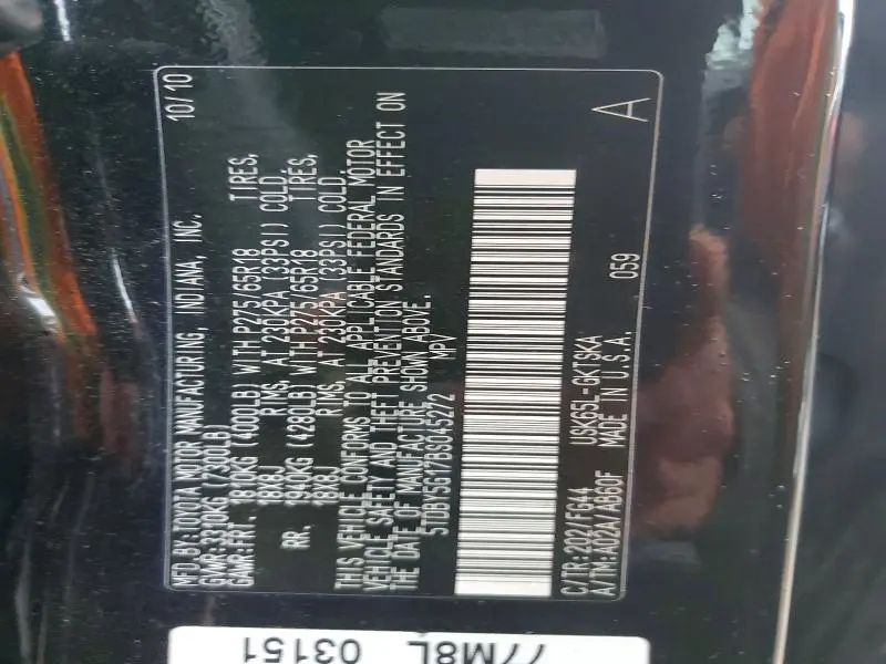 2011 TOYOTA SEQUOIA SR5  