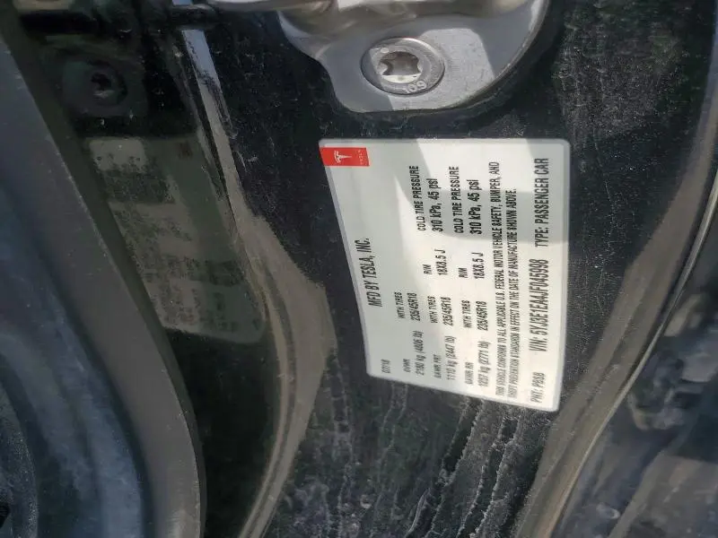 2018 TESLA MODEL 3   