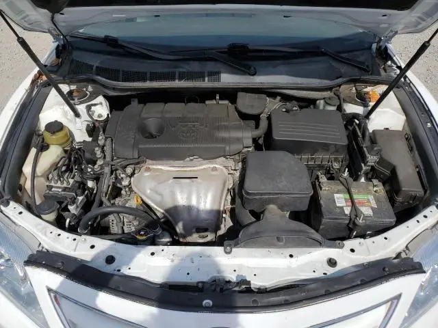 2011 TOYOTA CAMRY BASE  