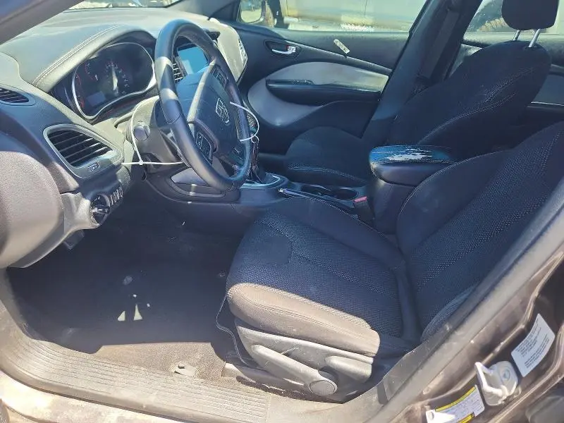 2015 DODGE DART SXT  