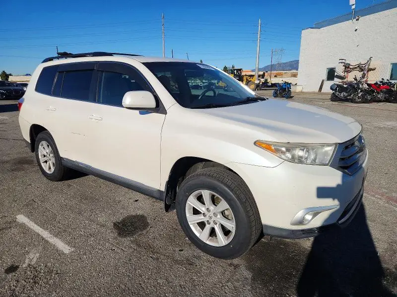2012 TOYOTA HIGHLANDER BASE  