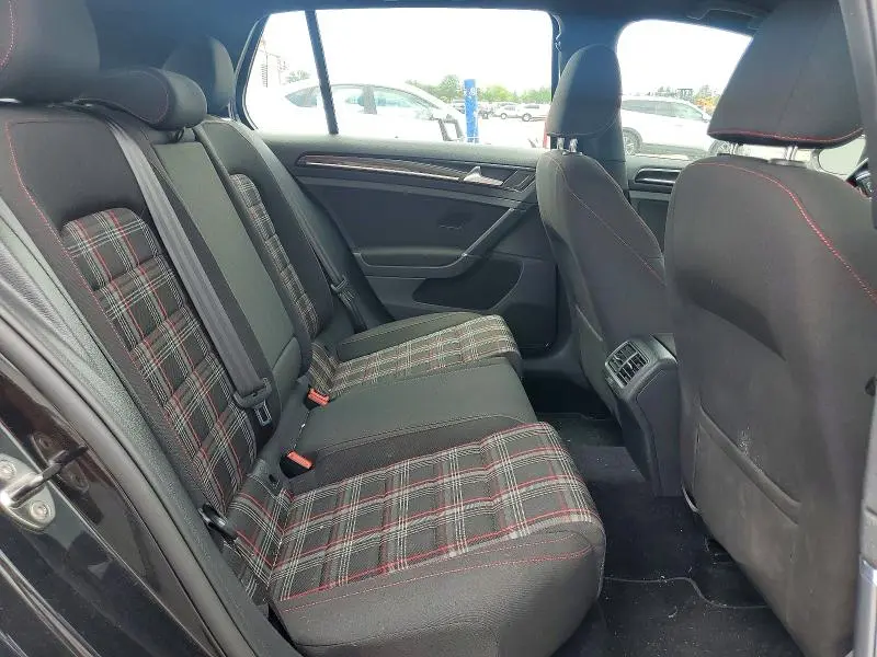 2017 VOLKSWAGEN GTI S  