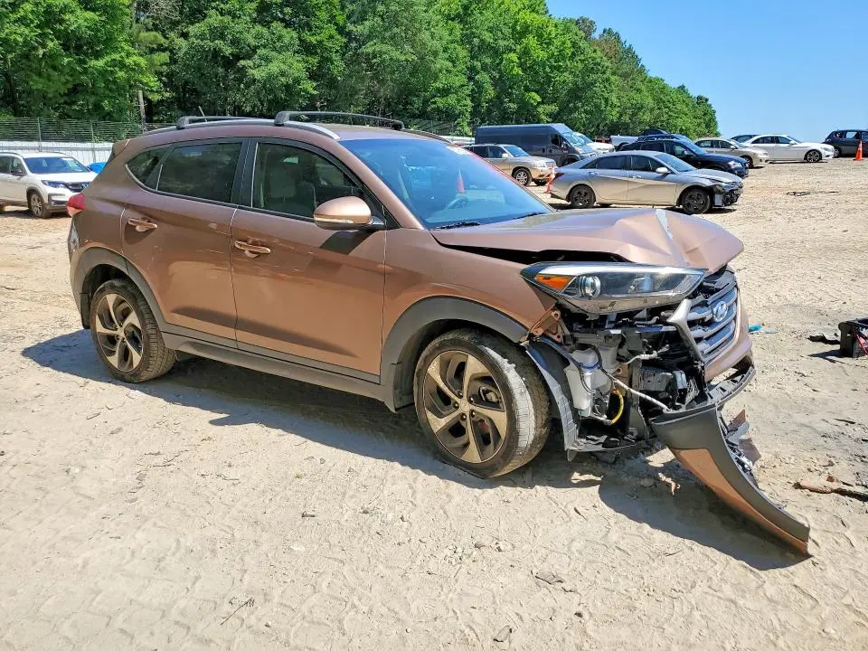 2016 HYUNDAI TUCSON SPORT  
