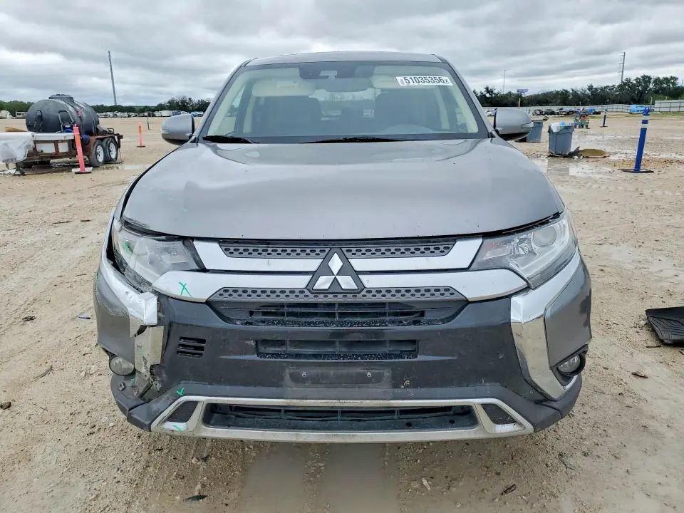 2020 MITSUBISHI OUTLANDER SE  