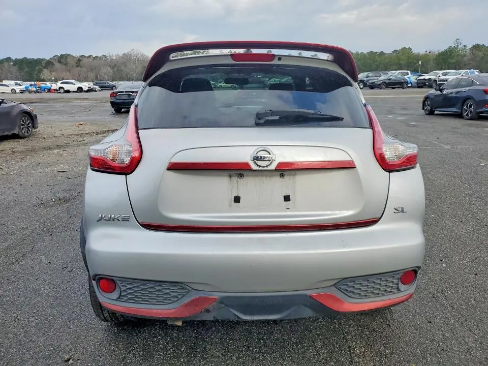 2015 NISSAN JUKE SL  