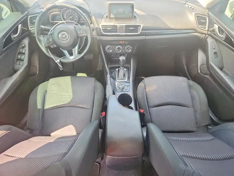 2015 MAZDA 3 TOURING  
