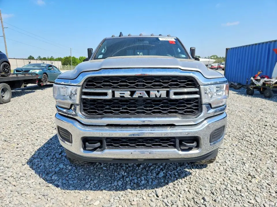 2022 RAM 2500 TRADESMAN  