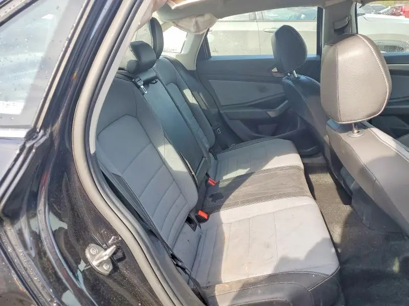 2025 VOLKSWAGEN JETTA SE  